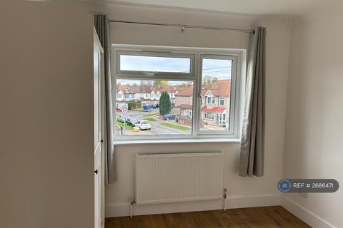 undefined, Wrythe Lane, Carshalton, SM5