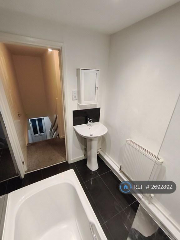 Bathroom (2)