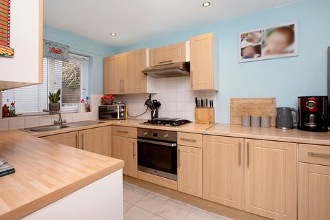 undefined, Howard Close, Teignmouth, TQ14