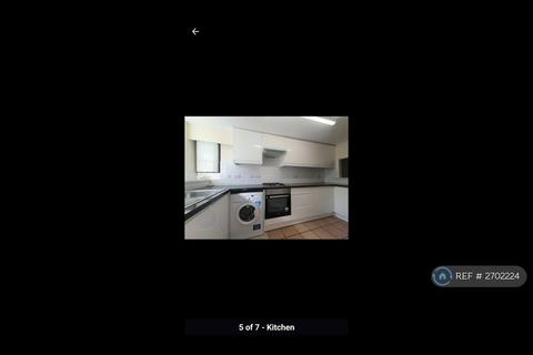 2 bedroom flat to rent, Dartmouth Road, Paignton, TQ4