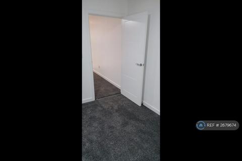 2 bedroom flat to rent, Dudley, Dudley, DY1