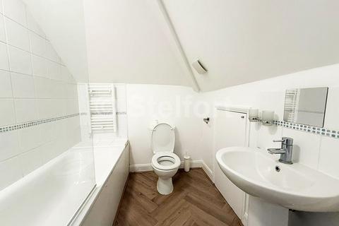 undefined, Woodstock Avenue, London NW11