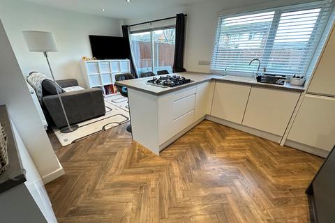 undefined, Kentwick Square, Dunstable LU5