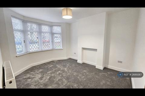 3 bedroom semi-detached house to rent, Bwlch Road, Cardiff, CF5
