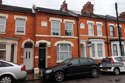 3 bedroom terraced house to rent, Perry Street, Northampton, NN1