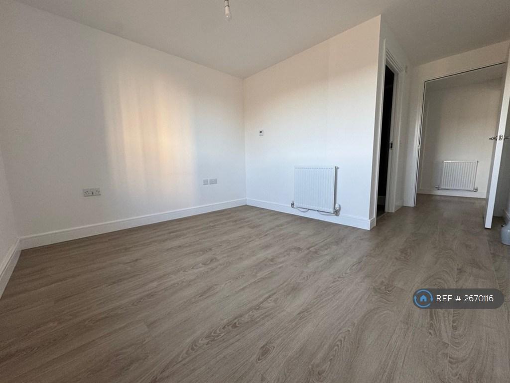 Bedroom 1 - Unfurnished