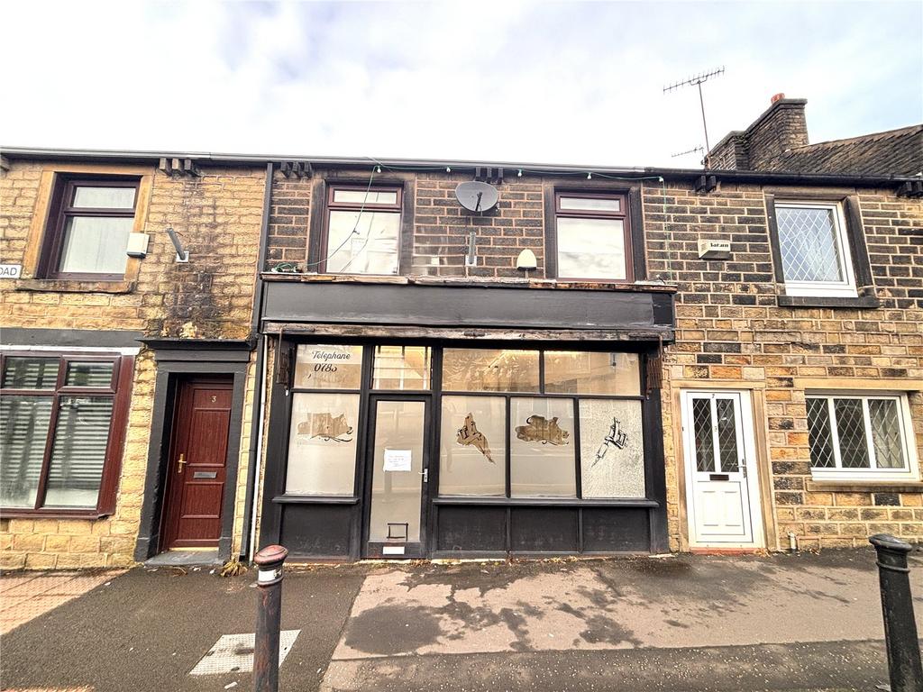 Huddersfield Road, Rochdale OL16 Shop - £550 pcm (£127 pw)