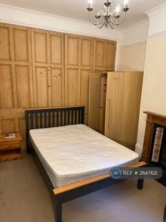 1 bedroom in a house share to rent, Chetwynd Road, Southsea, PO4