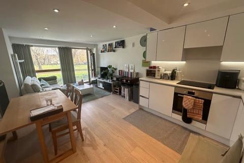 1 bedroom apartment to rent, Vallance Road, London E1