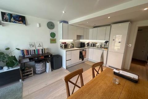 1 bedroom apartment to rent, Vallance Road, London E1