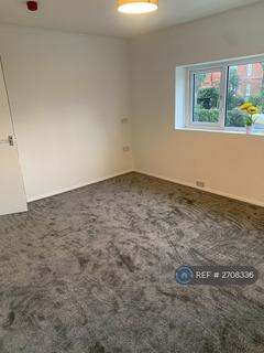 2 bedroom flat to rent, Arthurs Hill, Shanklin, PO37