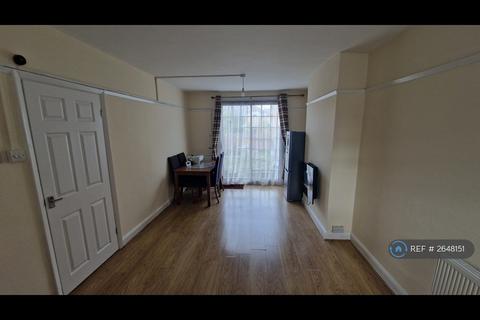 undefined, Holmesdale Road, London, SE25