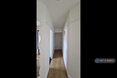 undefined, Holmesdale Road, London, SE25