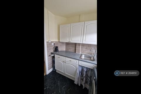undefined, Holmesdale Road, London, SE25