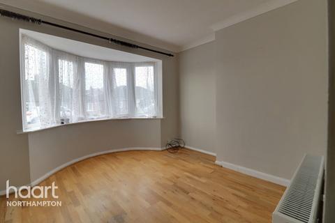 3 bedroom bungalow to rent, Tann Road, Wellingborough