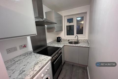 undefined, Parkfield Road, Feltham, TW13