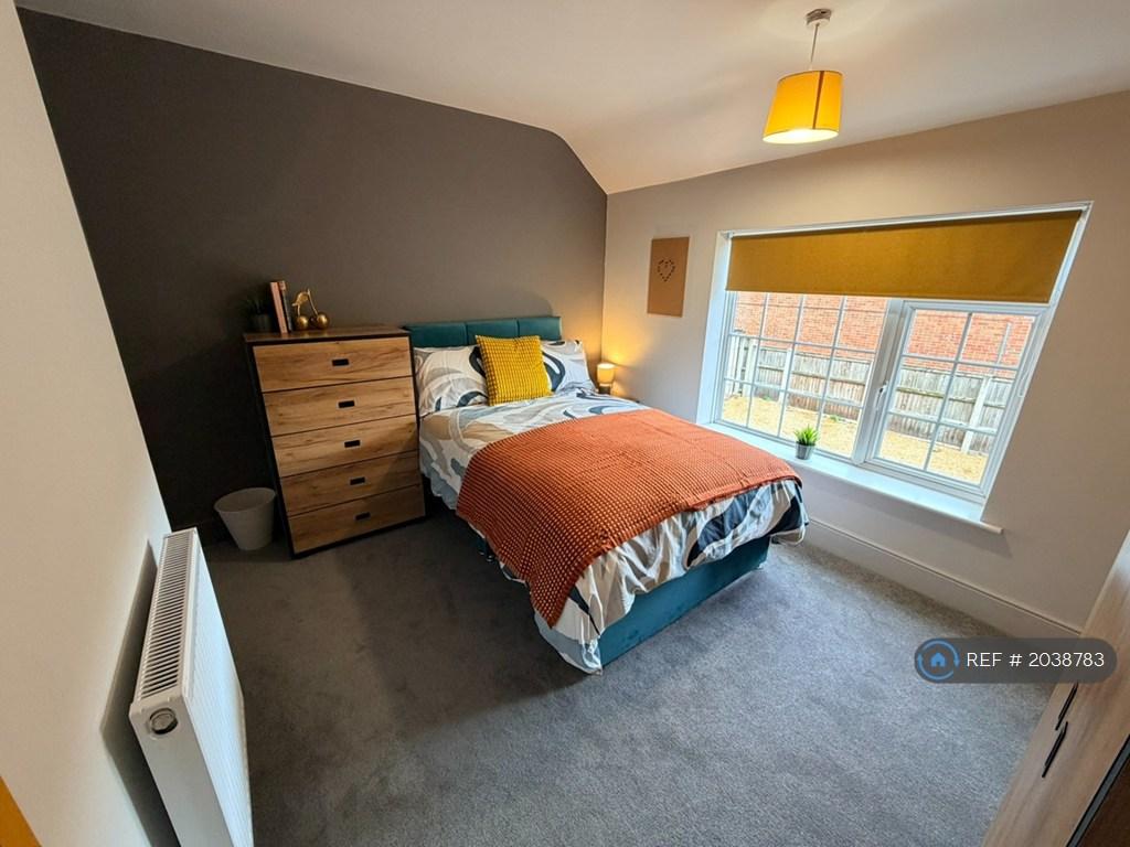 Room 2 & 4