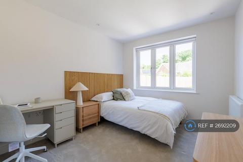 undefined, Broad Street, Guildford, GU3