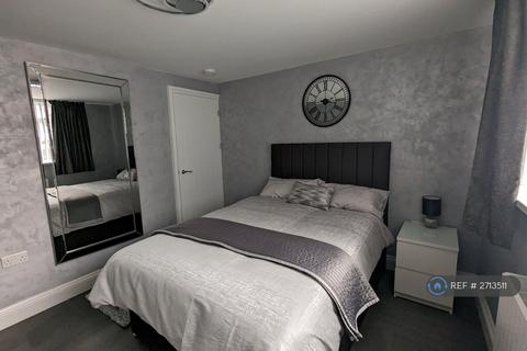 2 bedroom flat to rent, Penylan, Cardiff, CF23