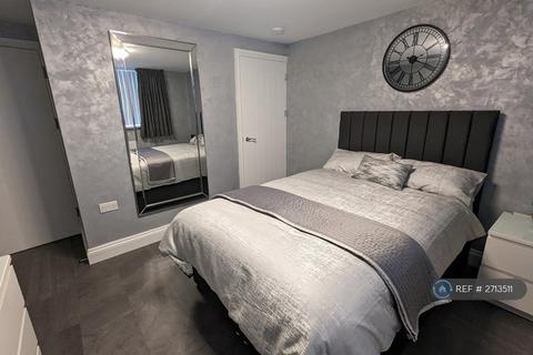 2 bedroom flat to rent, Penylan, Cardiff, CF23