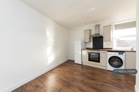 1 bedroom flat to rent, Rifle Street, Nottingham, NG7