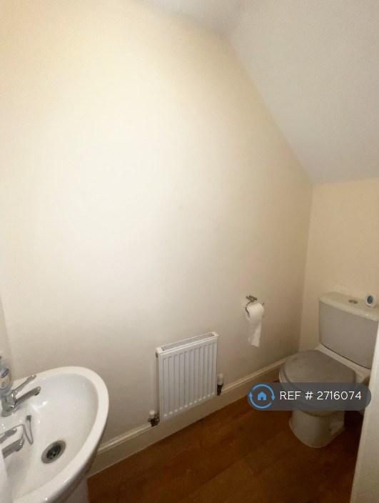 Gf Toilet