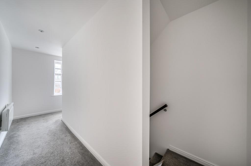 1386334-18-692d75...