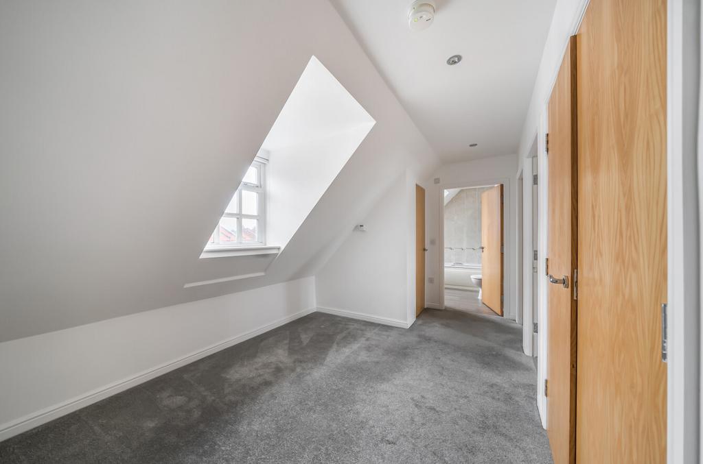 1386334-15-692d75...