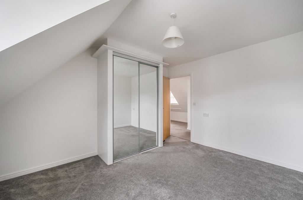 1386334-9-692d74e...