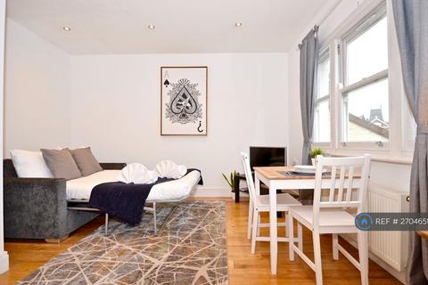 1 bedroom flat to rent, Battersea Rise, London, SW11