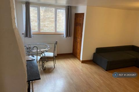 undefined, Nightingale Road, Hitchin, SG5