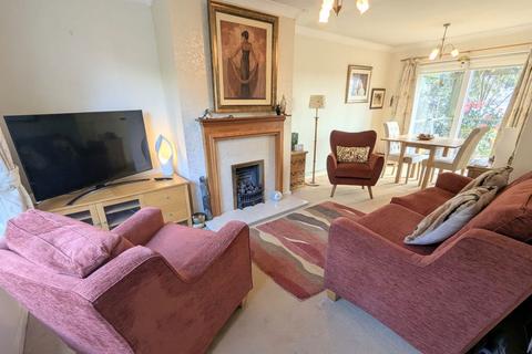 undefined, 6 Kenwood Close, Worcester.  WR4 9BE