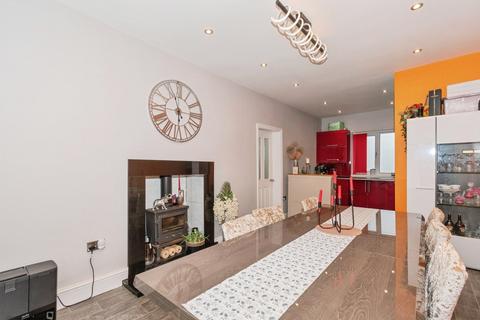undefined, Duchy Avenue, Bradford BD9