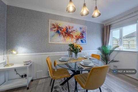 undefined, Heathway, Dagenham, RM10