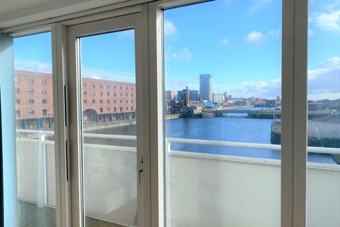 undefined, Royal Quay, Liverpool