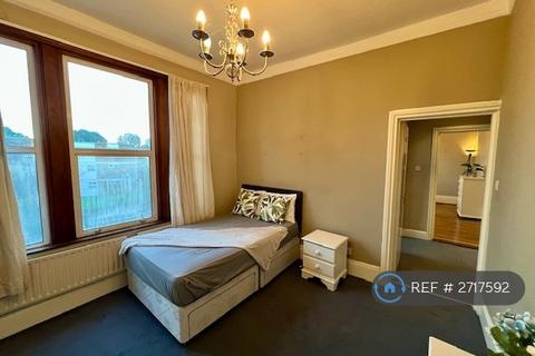 undefined, Lynton Road, London, W3