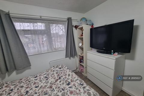 3 bedroom detached house to rent, Stilton Close, Reading, RG6