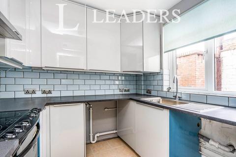 undefined, Adelaide Place, PO16