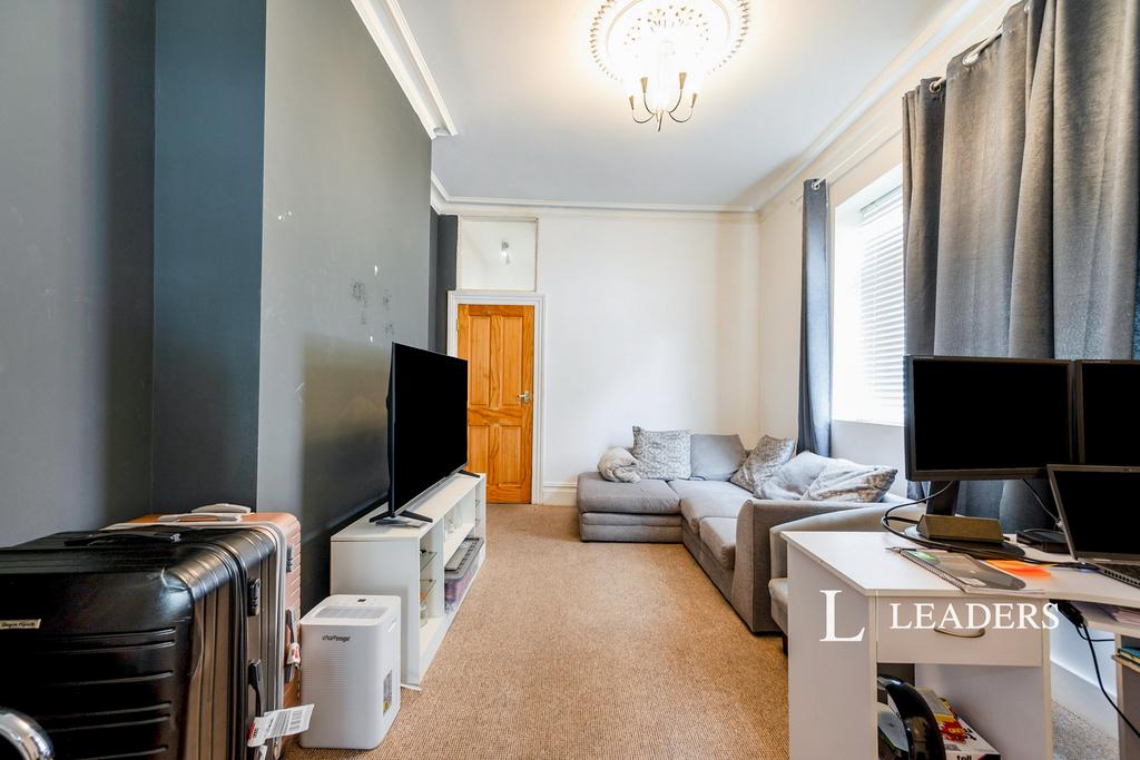 Property image4