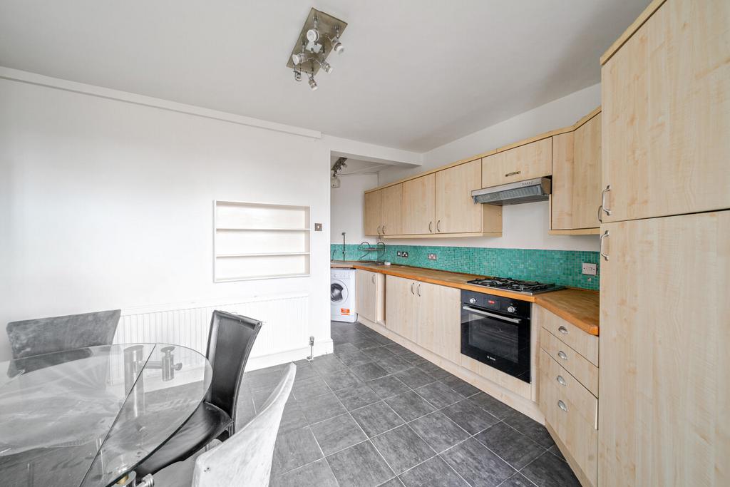 1388142-8-6932fea...