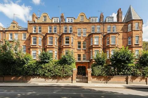 3 bedroom flat to rent, Fairhazel Gardens, London NW6