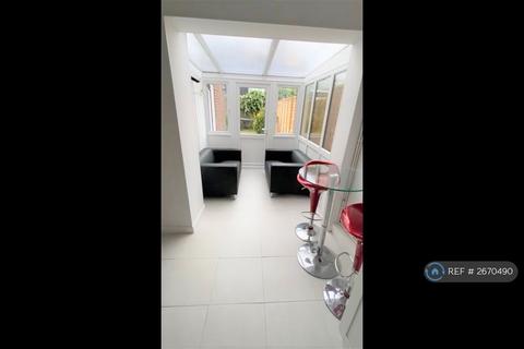 6 bedroom terraced house to rent, Agnes Street, Brighton, BN2