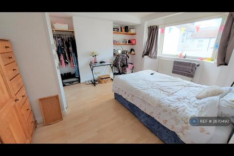 6 bedroom terraced house to rent, Agnes Street, Brighton, BN2