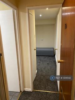 Studio to rent, Framlingham Grove, Kenilworth, CV8