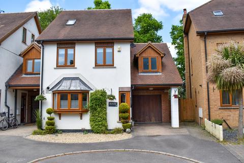 undefined, The Ostlers, Hordle, Lymington, SO41