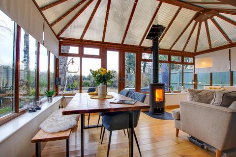 undefined, The Ostlers, Hordle, Lymington, SO41
