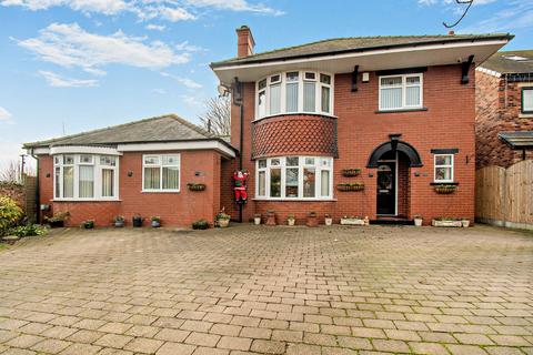 6 bedroom detached house for sale, Mere Dyke Road, Luddington, Scunthorpe, DN17