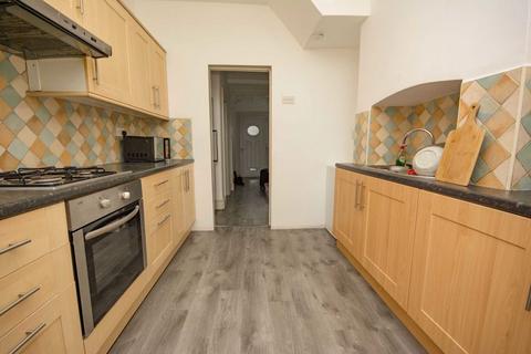 undefined, Golders Rise, London NW4