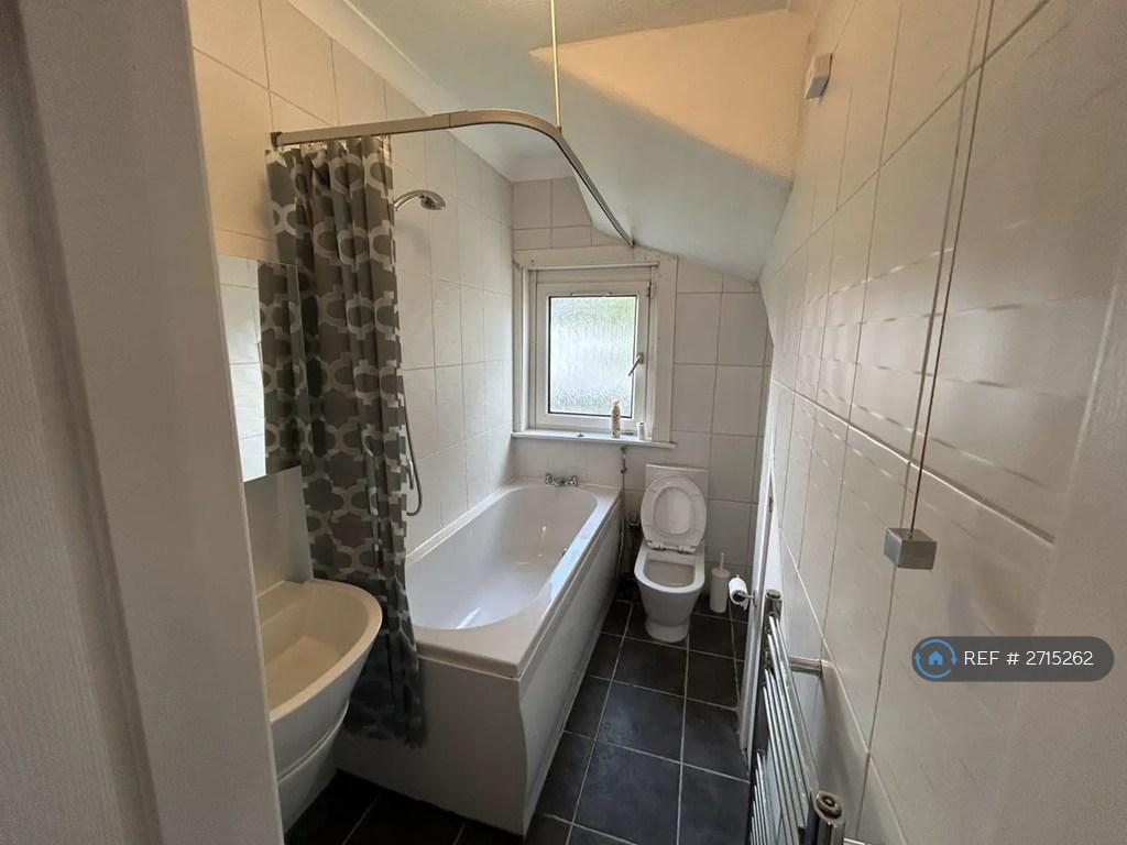 Bathroom Ground Floor