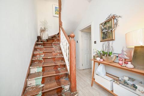 3 bedroom cottage for sale, Lemon Terrace, Leven KY8